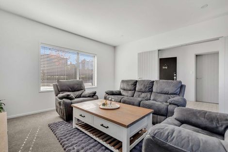 Photo of property in 51 Boundary Road, Opaheke, Papakura, 2113