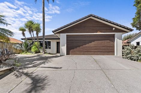 Photo of property in 25 Calypso Drive, Papamoa Beach, Papamoa, 3118