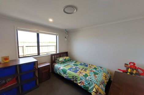 Photo of property in 32 County Drive, Hawera, 4610