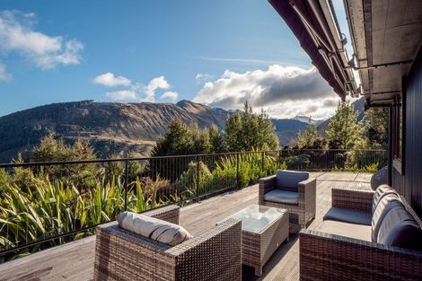 Photo of property in 137 Alpine Retreat Road, Ben Lomond, Queenstown, 9371
