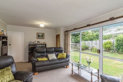 Photo of property in 8 Cunliffe Street, Johnsonville, Wellington, 6037