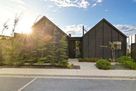 Photo of property in 2 Kotuku Lane, Hobsonville, Auckland, 0616