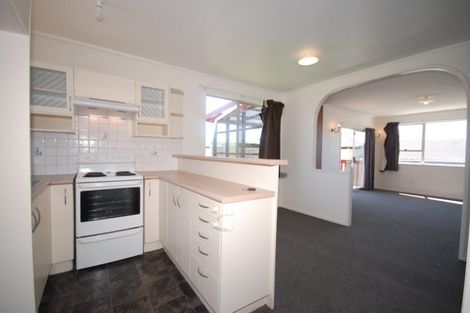 Photo of property in 3 Doone Place, Massey, Auckland, 0614