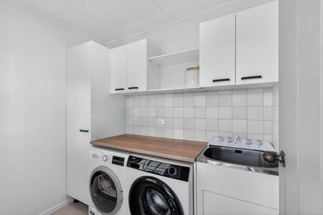 Photo of property in 109 Te Mata Road, Havelock North, 4130