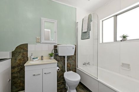 Photo of property in 30f1 Arapiko Street, Johnsonville, Wellington, 6037