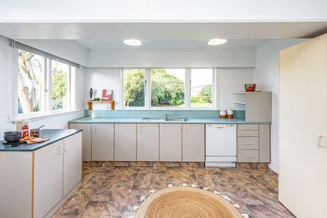 Photo of property in 12 Ward Street, Aramoho, Whanganui, 4500