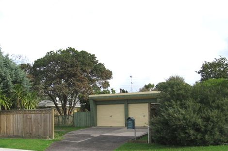 Photo of property in 31 Lowtherhurst Road, Massey, Auckland, 0614