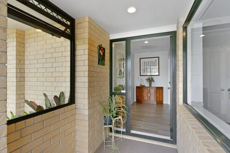 Photo of property in 9 Mohill Place, East Tamaki Heights, Auckland, 2016