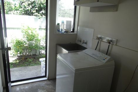 Photo of property in 2/38 Townshend Crescent, Greenmeadows, Napier, 4112