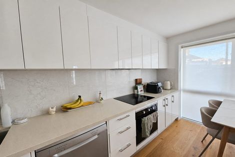 Photo of property in 1 Penderford Place, Mangere East, Auckland, 2024