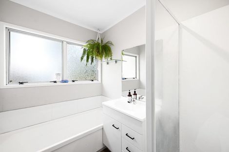 Photo of property in 35a Lindsay Crescent, Nawton, Hamilton, 3200
