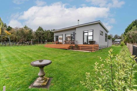 Photo of property in 21 Flyger Street, Kimbolton, 4774
