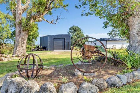 Photo of property in 208 Ngatimaru Road, Tikorangi, Waitara, 4383