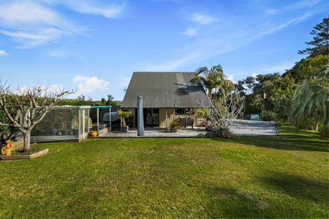 Photo of property in 93 Hamilton Road, Waimauku, 0881