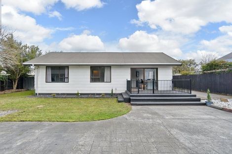 Photo of property in 2/56 Hay Street, Bromley, Christchurch, 8062