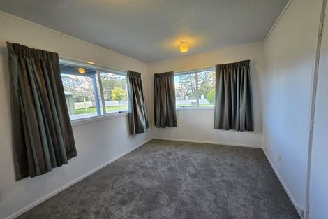 Photo of property in 6 Deacon Road, Riverhead, Kumeu, 0892