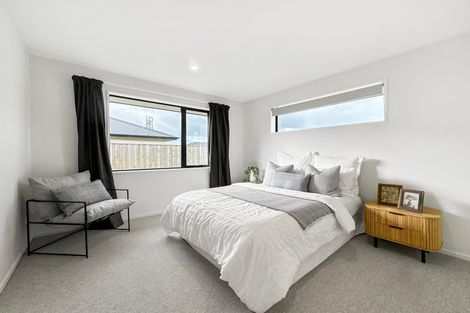 Photo of property in 16 Mehrtens Crescent, Woodend, 7610