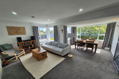 Photo of property in 33 Rata Street, Rangiora, 7400