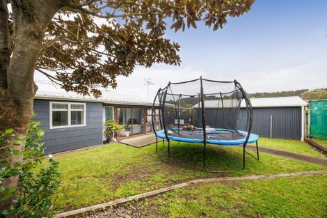 Photo of property in 79 Nash Parade, Foxton Beach, Foxton, 4815