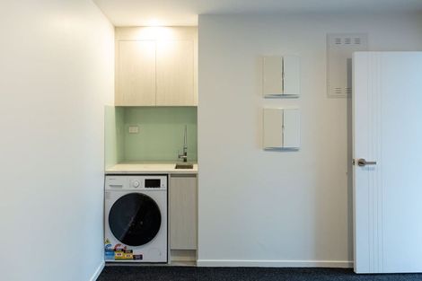 Photo of property in 57a Neil Avenue, Te Atatu Peninsula, Auckland, 0610