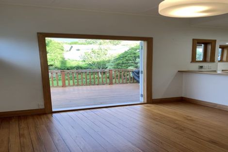 Photo of property in 9 Burrows Avenue, Karori, Wellington, 6012