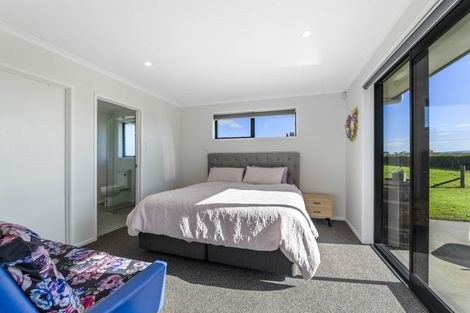Photo of property in 657 Eltham Road, Mangatoki, Stratford, 4391