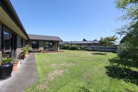 Photo of property in 8 Settlers Close, Whalers Gate, New Plymouth, 4310