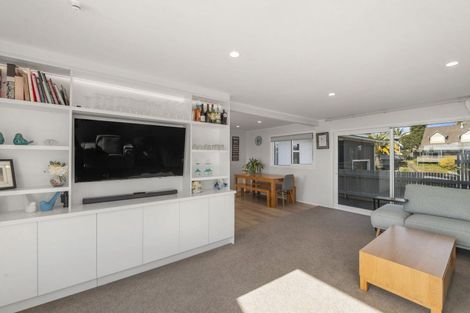 Photo of property in 45 Saint James Street, Richmond Heights, Taupo, 3330