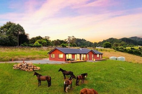 Photo of property in 6 Mcpherson Road, Mangatawhiri, 2471