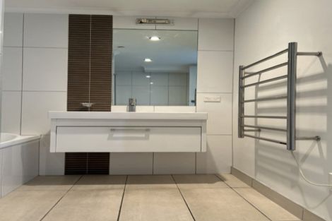 Photo of property in Bellagio Apartments, 7a/39 Taranaki Street, Te Aro, Wellington, 6011