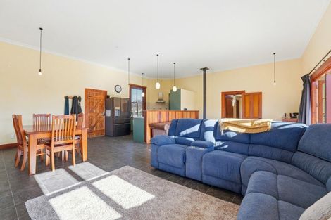 Photo of property in 118 Mclean Street, Woodville, 4920