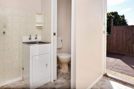 Photo of property in 2/222 Hillside Road, Papatoetoe, Auckland, 2025