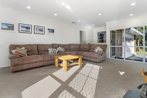 Photo of property in 151r Domain Road, Papamoa Beach, Te Puke, 3187