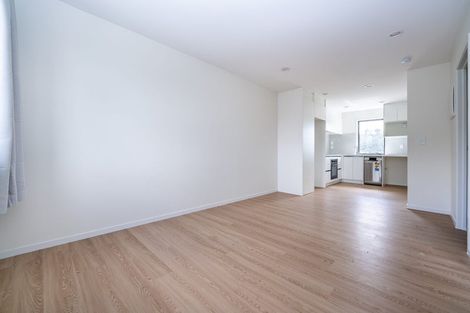 Photo of property in 2c/3 Blanc Road, Silverdale, 0932
