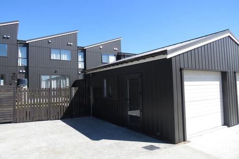 Photo of property in 80 Nugget Avenue, Hobsonville, Auckland, 0616