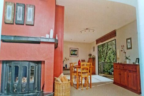 Photo of property in 7 Titiwai Place, Birkenhead, Auckland, 0626