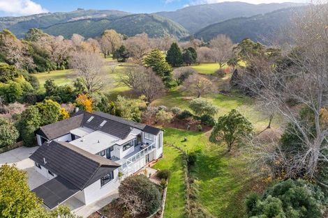 Photo of property in 66 Barton Road, Heretaunga, Upper Hutt, 5018