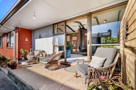 Photo of property in 21 Montague Street, Islington, Christchurch, 8042