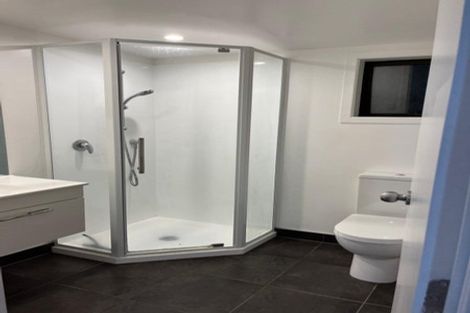 Photo of property in 140 Ti Rakau Drive, Pakuranga, Auckland, 2010