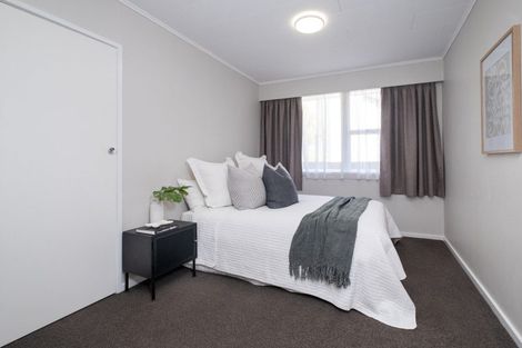 Photo of property in 23 Kent Terrace, Taradale, Napier, 4112