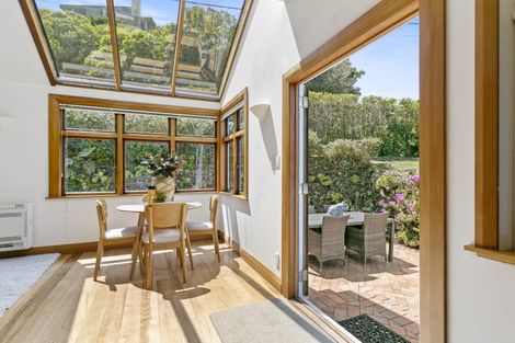 Photo of property in 67 Orangi Kaupapa Road, Northland, Wellington, 6012