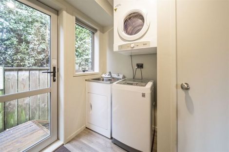 Photo of property in 90 Reid Avenue, Hawera, 4610