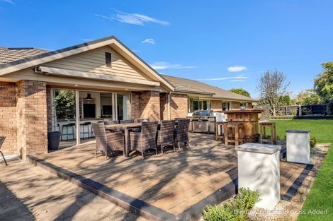 Photo of property in 16 Hemingway Place, Spencerville, Christchurch, 8083