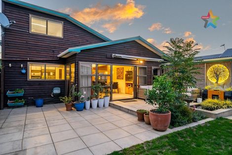 Photo of property in 27 Holyoake Crescent, Avalon, Lower Hutt, 5011