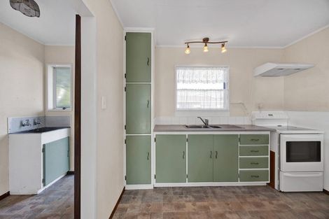 Photo of property in 198 Waihi Road, Hawera, 4610