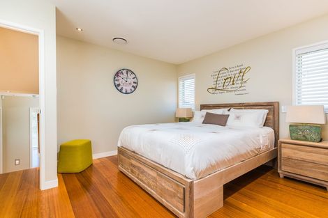 Photo of property in 5 Mural Place, Greenhithe, Auckland, 0632