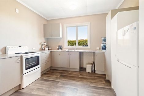 Photo of property in 36 Chester Street, Riversdale, 9776