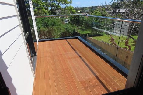 Photo of property in 10 Rothery Road, Hillpark, Auckland, 2102