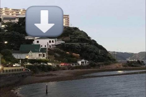 Photo of property in 36 Evans Bay Parade, Roseneath, Wellington, 6021