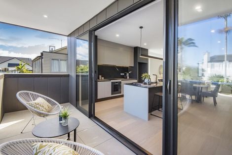 Photo of property in 16b Saltburn Road, Milford, Auckland, 0620